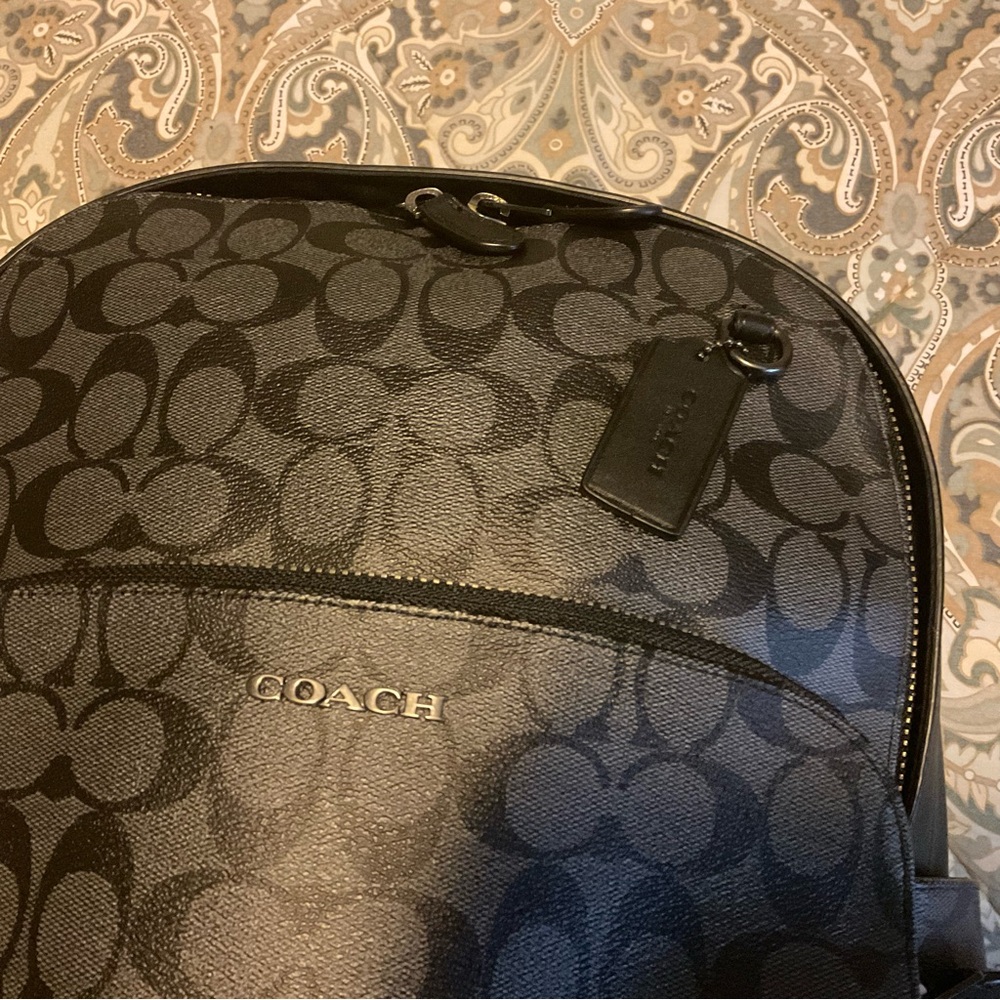 New Coach Graham In Signature Canvas Gunmetal Backpack - Picture 10 of 16
